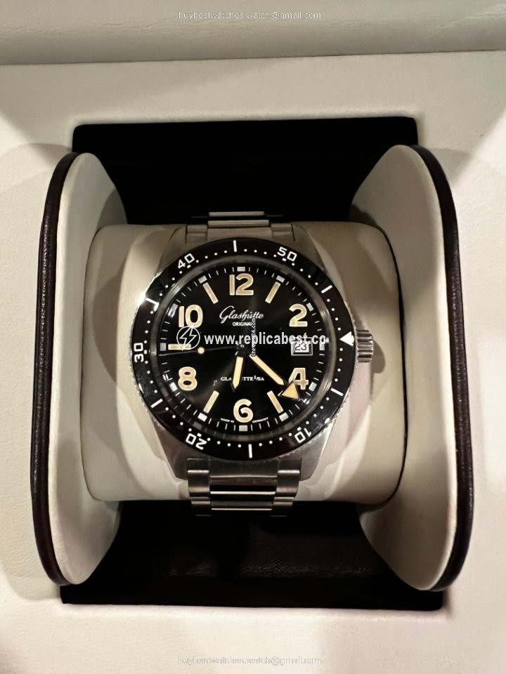 Glashutte Original Mens watch Unisex Automatic Steel 1-39-11-06-80-70