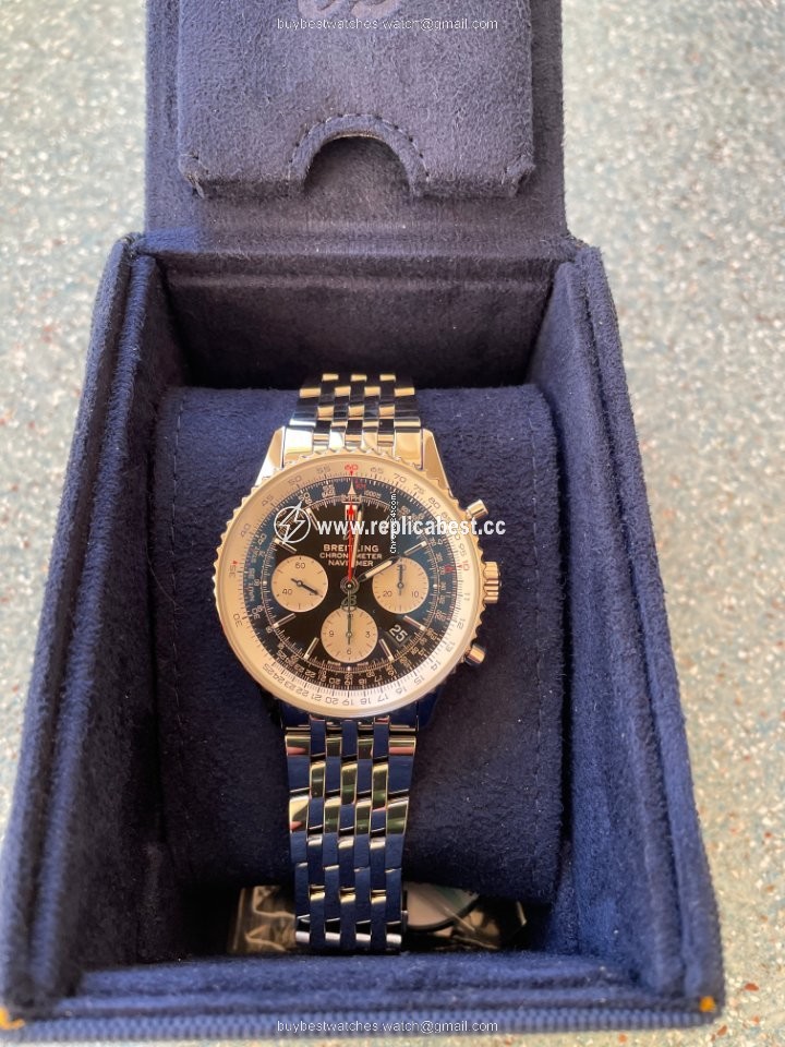 Breitling Navitimer 1 B01 Chronograph 43 Mens watch Unisex Automatic Steel AB0121211B1A1