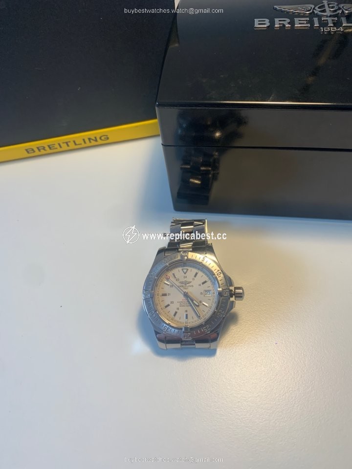 Breitling Colt Automatic Mens watch Unisex Automatic Steel A17380