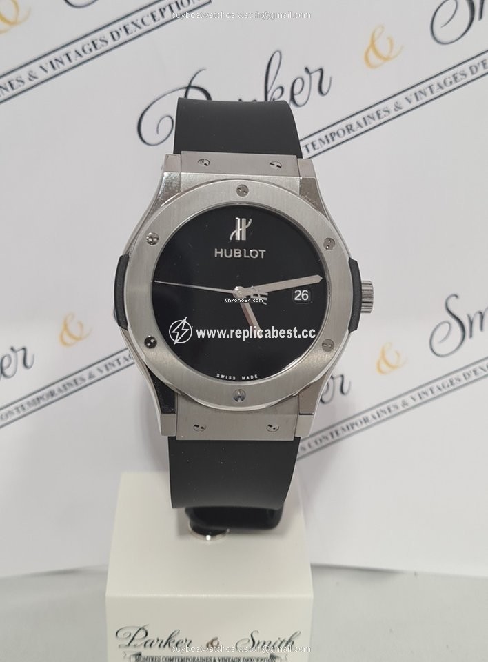 Hublot Classic Fusion 45, 42, 38, 33 mm Mens watch Unisex Automatic Titanium 511.NX.1270.RX.MDM40
