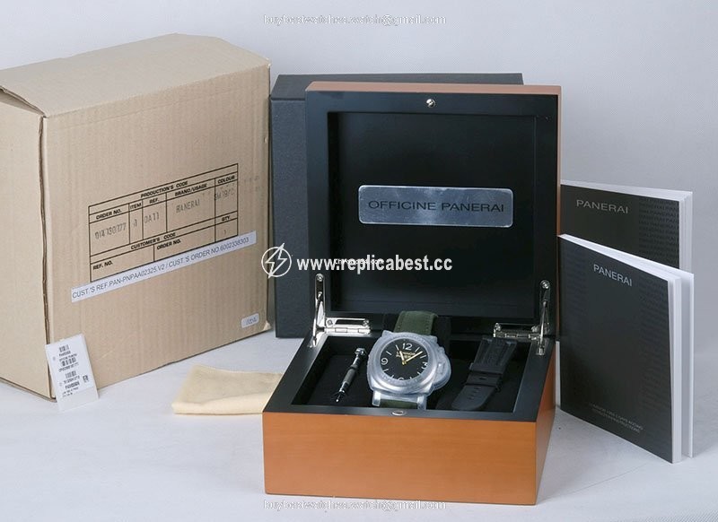 Panerai Special Editions Mens watch Unisex Manual winding Steel 1950 PAM606