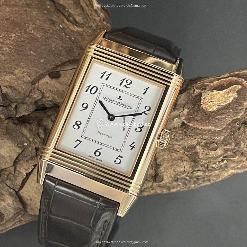 Jaeger-LeCoultre Reverso Automatic Rose gold 273.2.62
