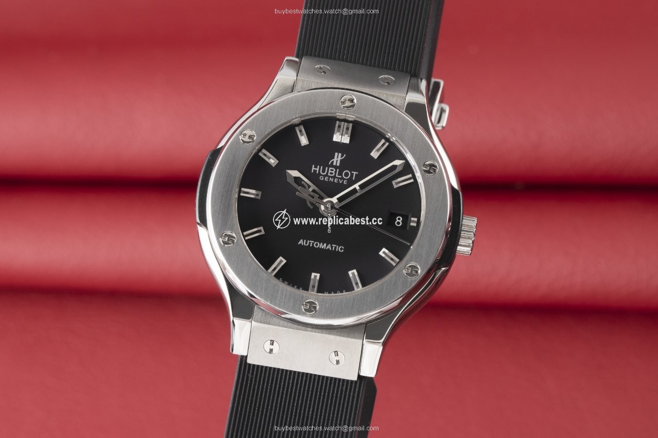Hublot Classic Fusion 45, 42, 38, 33 mm Mens watch Unisex Automatic Titanium 565.NX.1170.LR