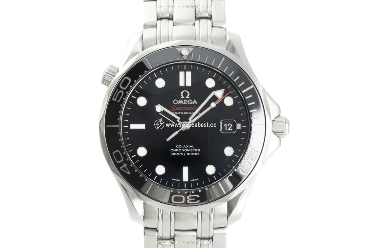 Omega Seamaster Diver 300 M Mens watch Unisex Automatic Steel 212.30.41.20.01.003