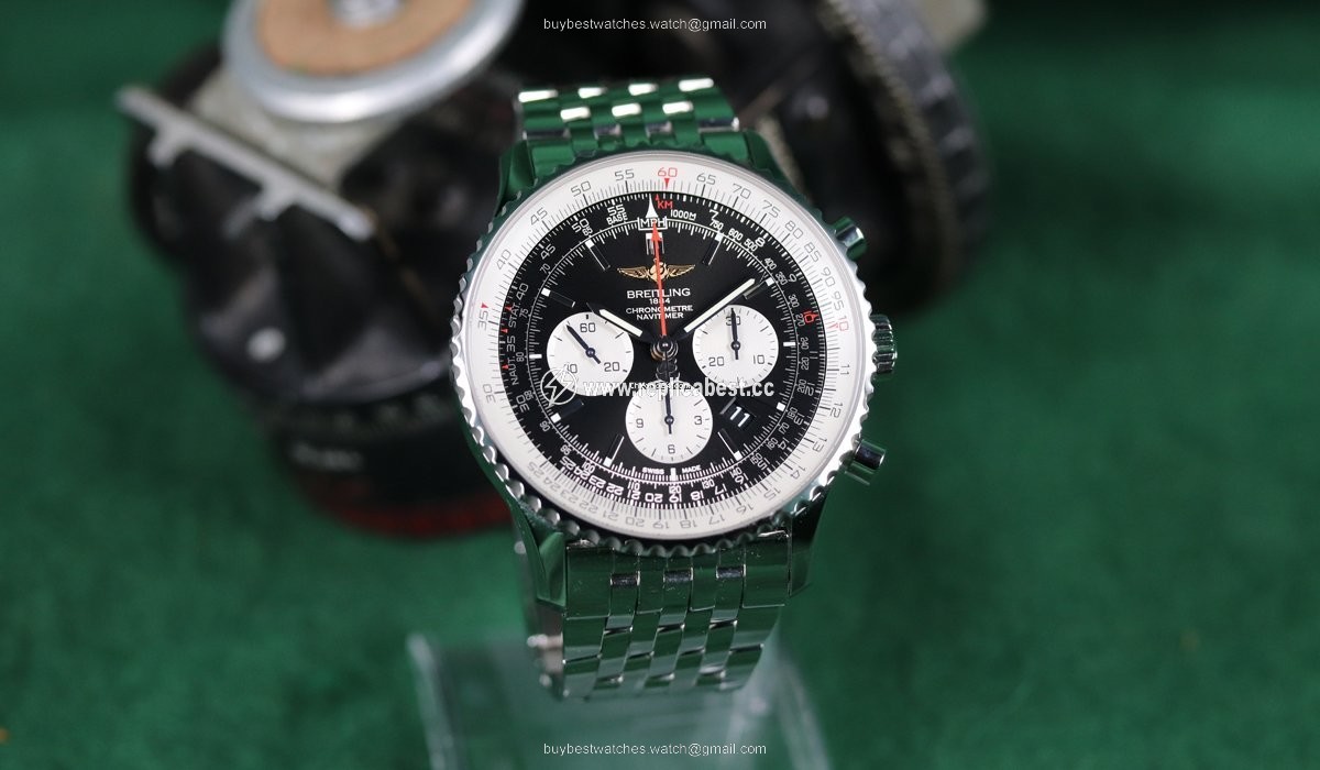 Breitling Navitimer 01 Automatic Steel AB0127