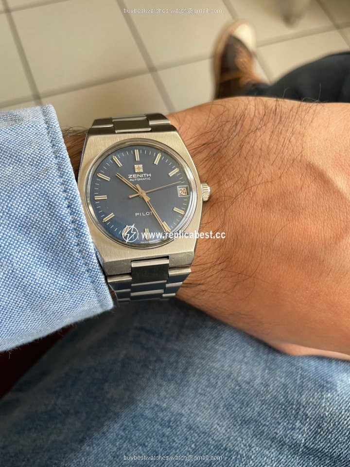 Zenith Pilot Mens watch Unisex Automatic Steel 01-0010-382