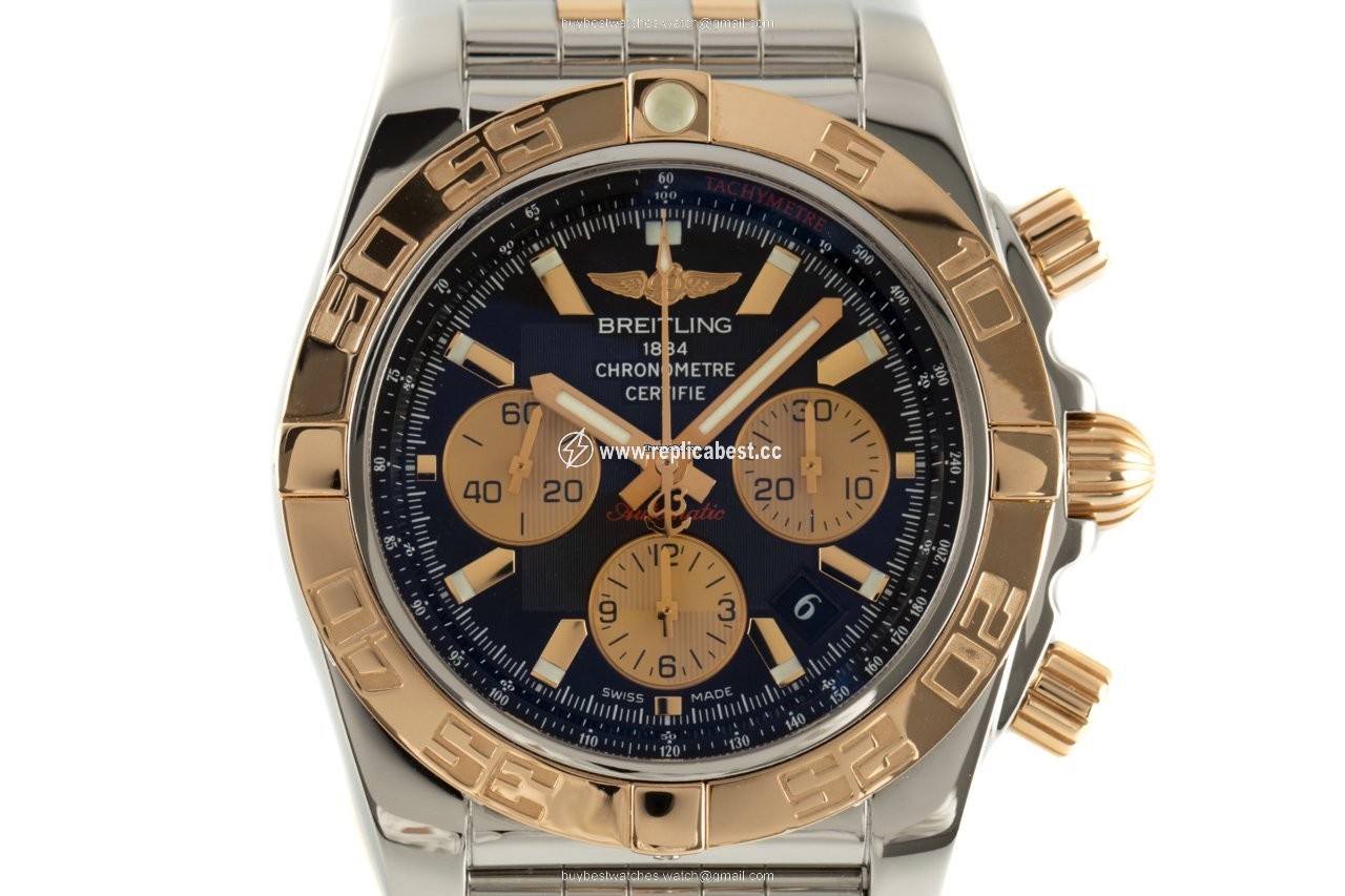 Breitling Chronomat 44 Mens watch Unisex Automatic Gold Steel CB0110