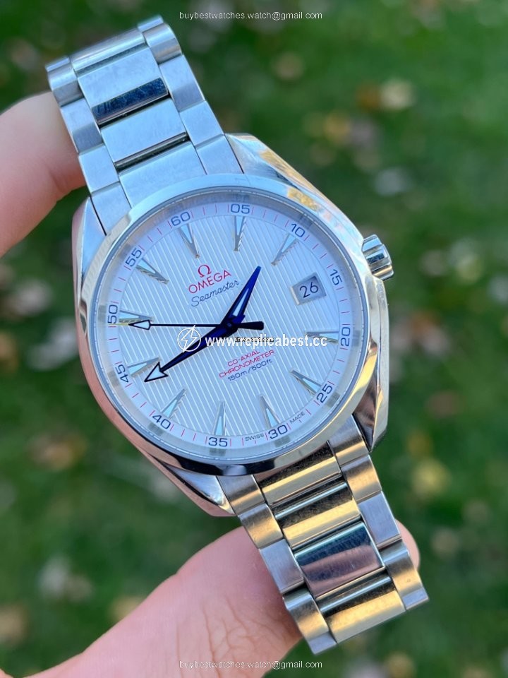 Omega Seamaster Aqua Terra Mens watch Unisex Automatic Steel 231.10.42.21.02.002