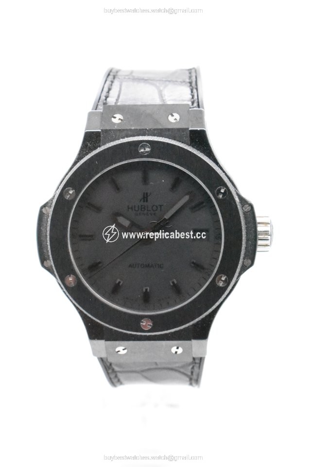 Hublot Big Bang 38 mm Mens watch Unisex Automatic Ceramic 365.CM.1110.LR