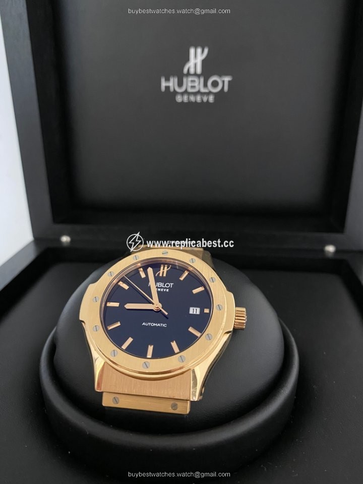Hublot Classic Fusion 45, 42, 38, 33 mm Mens watch Unisex Automatic Rose gold 1915.8