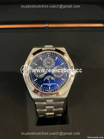 Vacheron Constantin Overseas Mens watch Unisex Automatic White gold 4300V 120G-B945