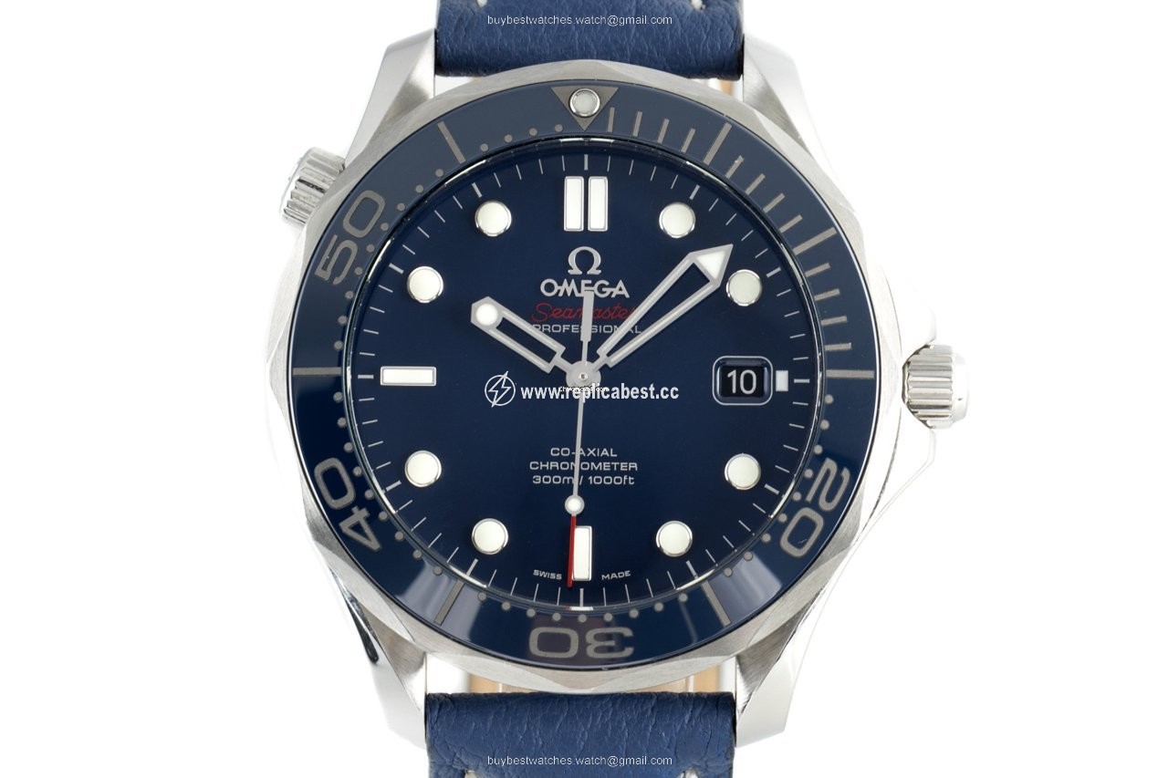 Omega Seamaster Diver 300 M Mens watch Unisex Automatic Steel 212.30.41.20.03.001