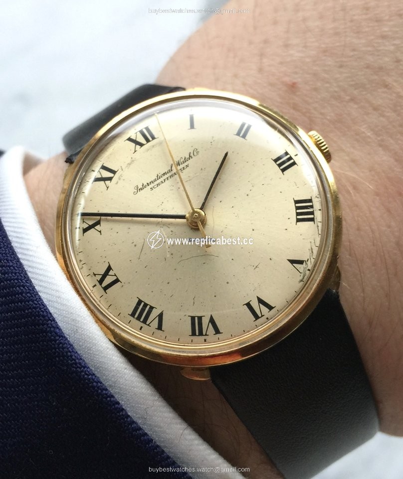 IWC Mens watch Unisex Manual winding Yellow gold 2401