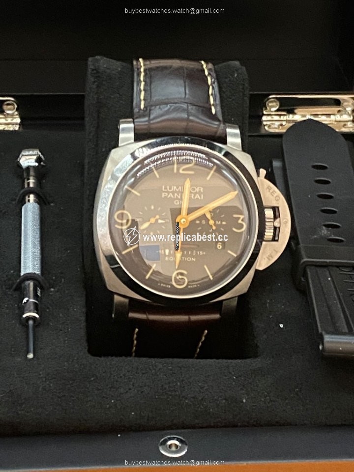 Panerai Luminor 1950 8 Days GMT Mens watch Unisex Manual winding Titanium PAM 00656