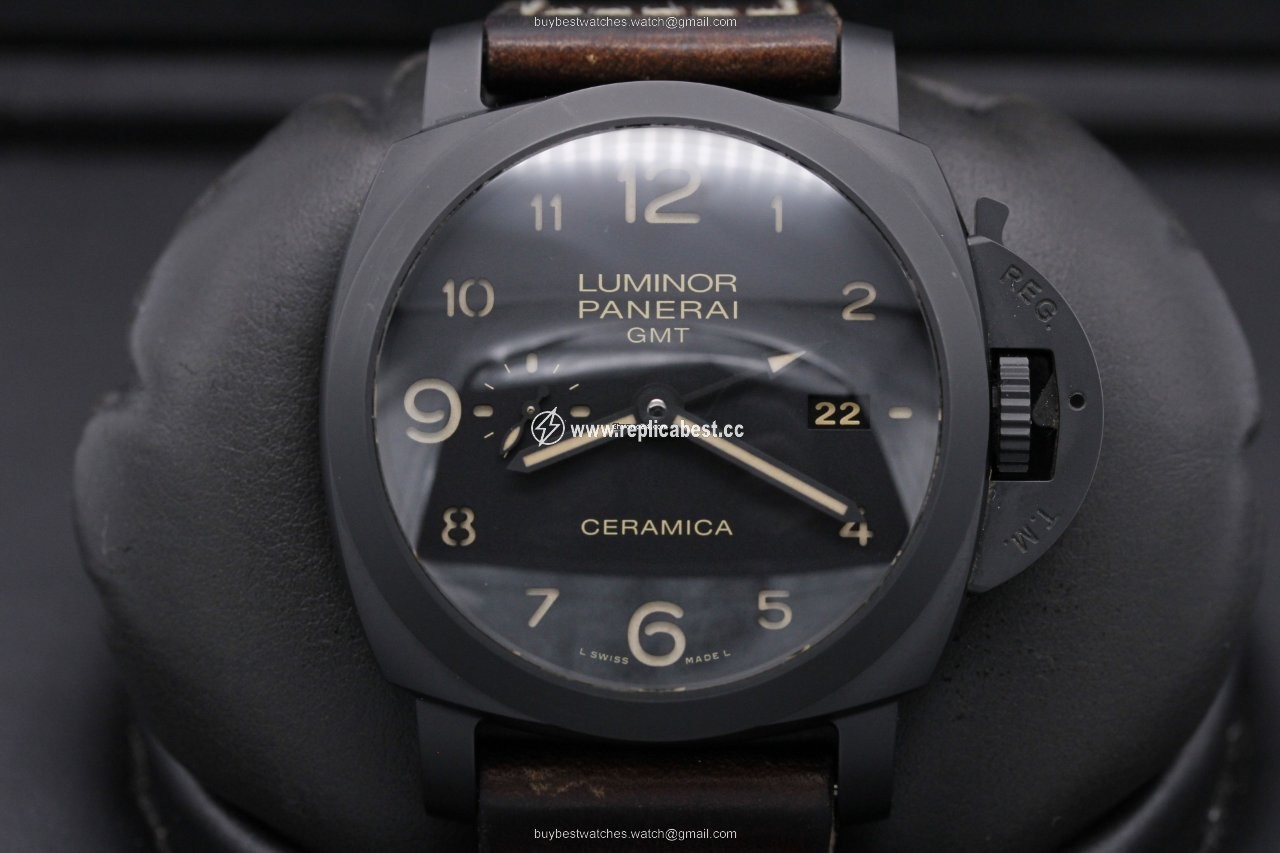 Panerai Luminor 1950 3 Days GMT Automatic Ceramic PAM 441