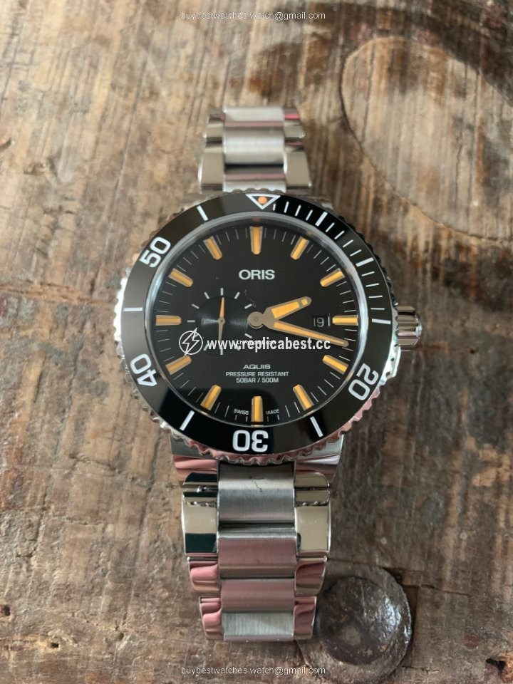 Oris Aquis Small Second Mens watch Unisex Automatic Steel 01 743 7733 4159-07 4 24 64EB