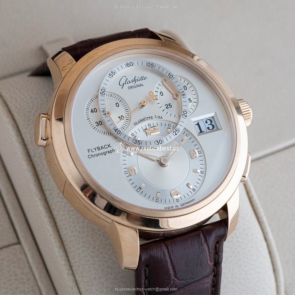 Glashutte Original PanoMaticChrono XL Automatic Rose gold 95-01-31-11-05