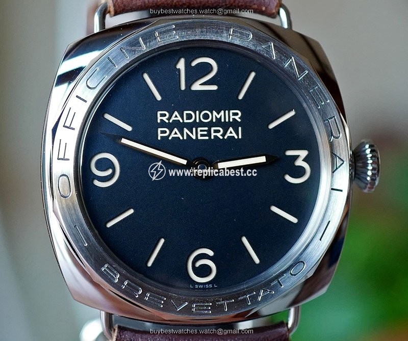 Panerai Special Editions Manual winding PAM 685