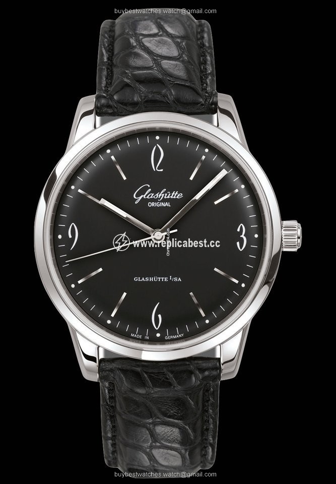 Glashutte Original Sixties Mens watch Unisex Automatic Steel 1-39-52-04-02-04