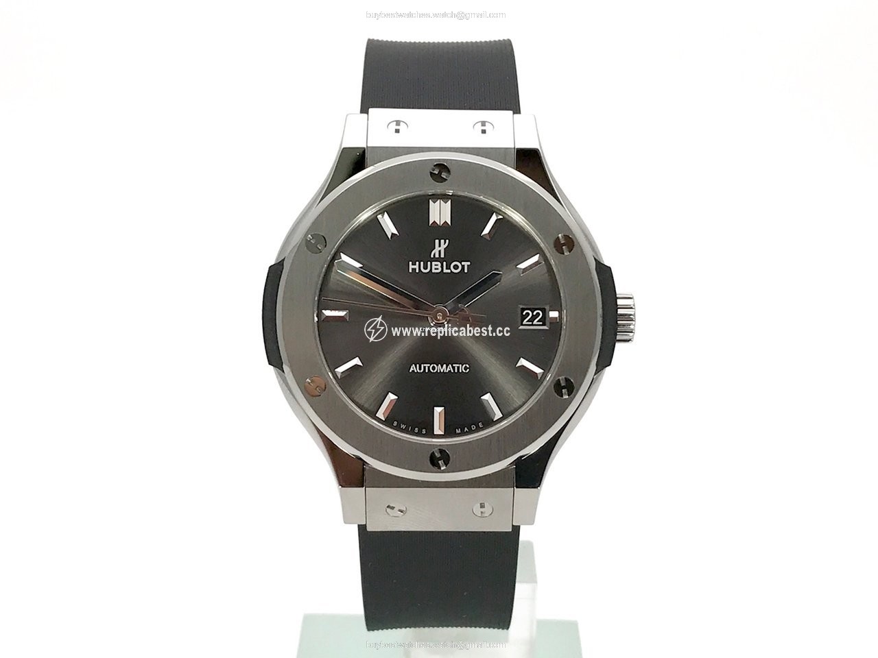 Hublot Classic Fusion Racing Grey Mens watch Unisex Automatic Titanium 565.NX.7071.RX