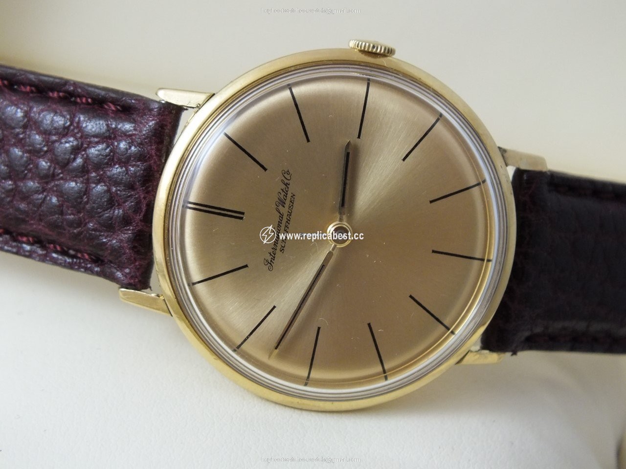 IWC Mens watch Unisex Manual winding Yellow gold 401