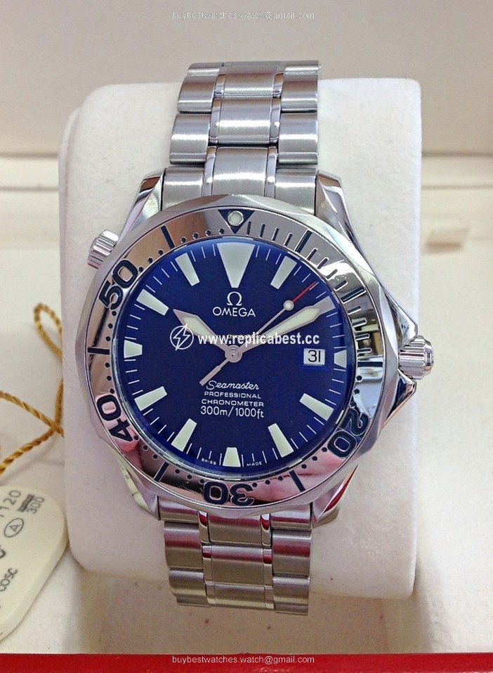 Omega Seamaster Diver 300 M Mens watch Unisex Automatic Steel 2257.80.00