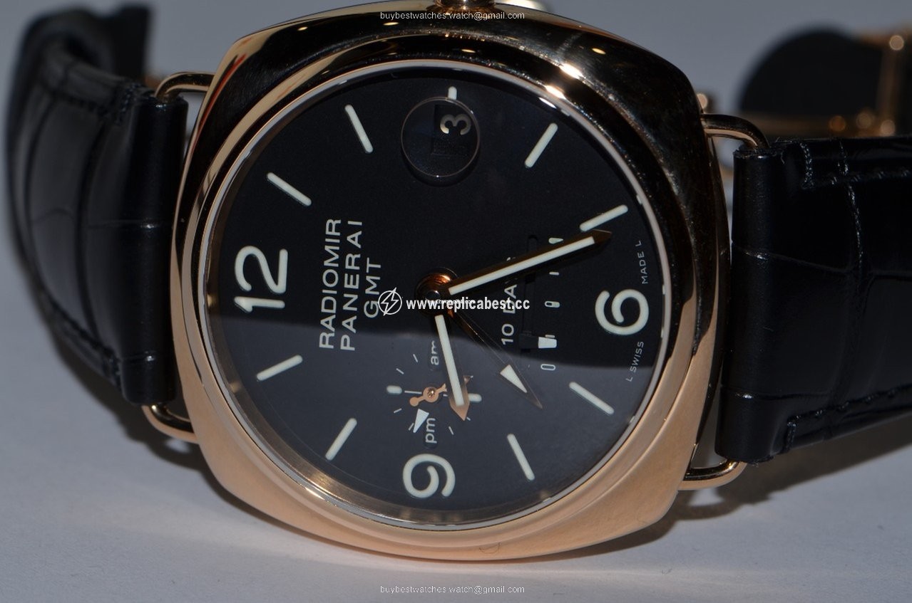 Panerai Special Editions Mens watch Unisex Automatic Rose gold PAM00273