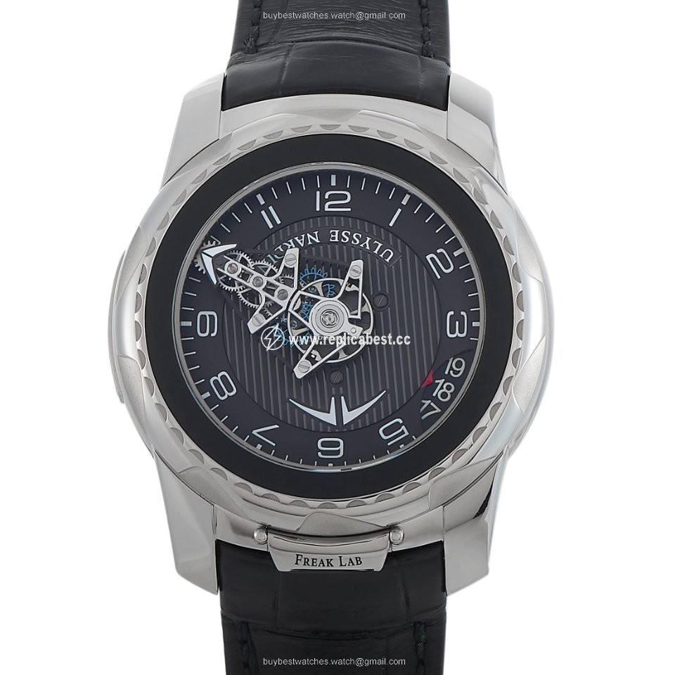 Ulysse Nardin Freak Mens watch Unisex Manual winding White gold 2100-138